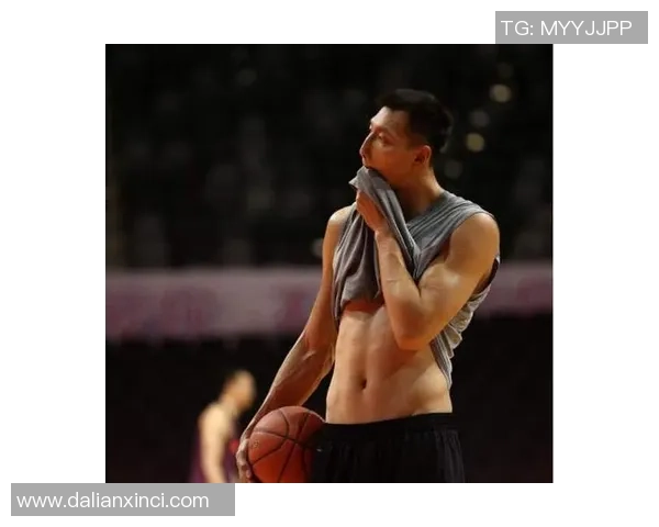 足球明星腹肌训练方法揭秘健身技巧和饮食规划全解析